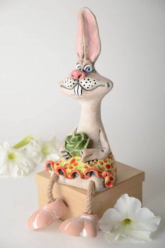 Tirelire animal lièvre fait main Accessoire design Déco maison écologique - MADEheart.com