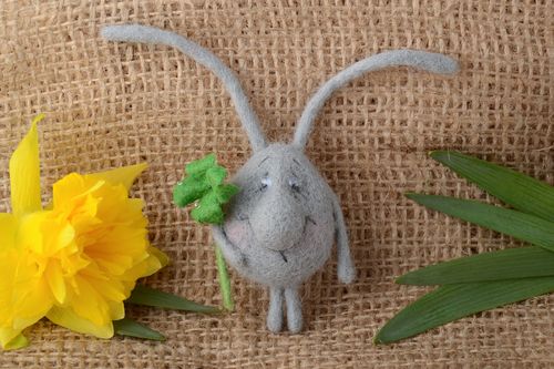 Handmade cute fridge magnet felted of natural wool gray creature with clover - MADEheart.com