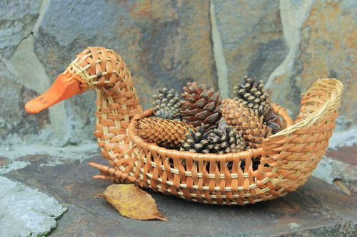 Woven basket Duck - MADEheart.com