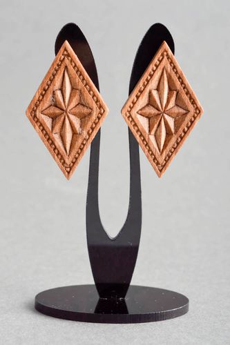Orecchini di legno fatti a mano accessorio originale bellissimo da donna - MADEheart.com