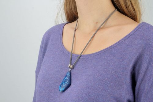 Pingente de madeira artesanal  - MADEheart.com