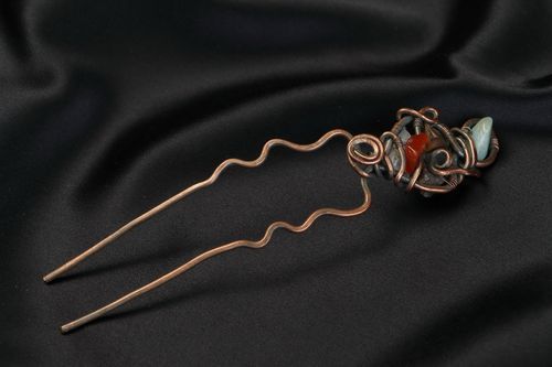 Designers Pin Made of Copper and Natural Stones - MADEheart.com