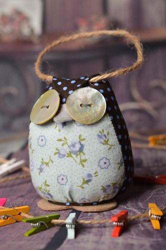 Giocattolo fatto a mano pupazzo di peluche bambola simpatica per casa - MADEheart.com