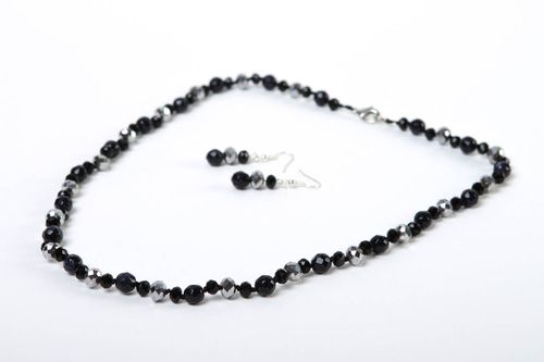 Boucles doreilles Collier fait main aventurine et cristal Bijoux fantaisie - MADEheart.com