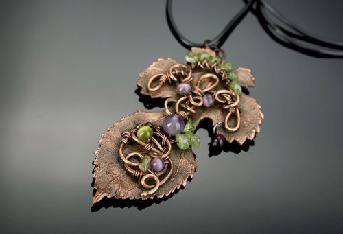 Pendant with natural stones Yggdrasils Leaf - MADEheart.com