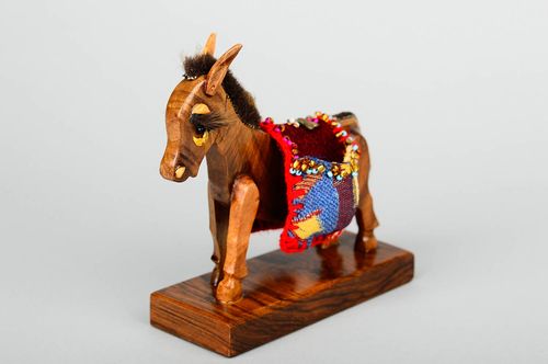 Handmade wooden figurine contemporary art cool rooms decorative use only - MADEheart.com