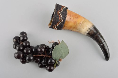 Copa para vino hecha a mano bordado cuerno de toro decorado vajilla original - MADEheart.com