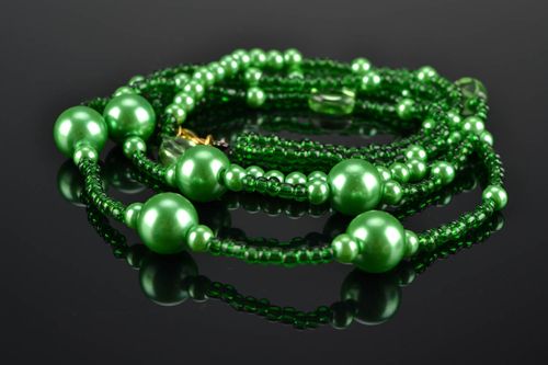 Collier multirang de perles artificielles fait à la main - MADEheart.com