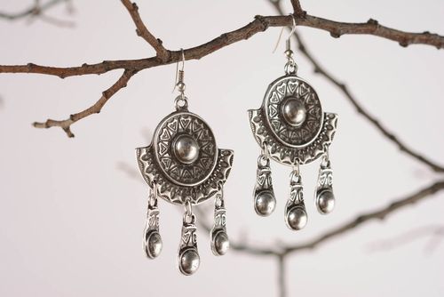 Metal earrings Ela - MADEheart.com