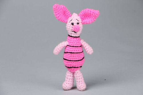Muñeco de peluche Cerdito - MADEheart.com