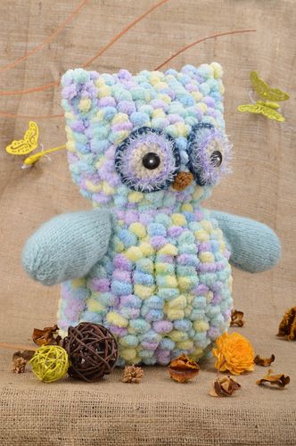 Jouet hibou Peluche faite main Déco maison acrylique polyester au crochet beau - MADEheart.com