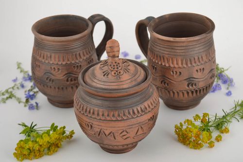 Service de vaisselle en terre cuite fait main deux mugs et pot à miel pratiques - MADEheart.com