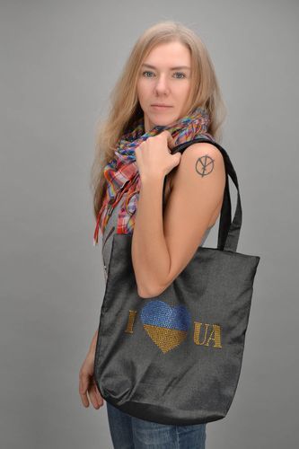 Bolsa artesanal de tecido I ♥ UA - MADEheart.com
