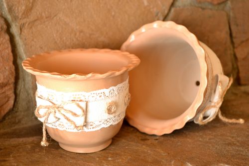 Set of ceramic flowerpots with decor - MADEheart.com