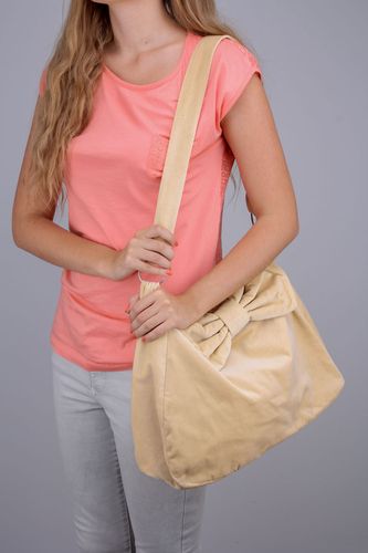 Borsa grande di velluto fatta a mano borsetta interessante accessorio da ragazza - MADEheart.com