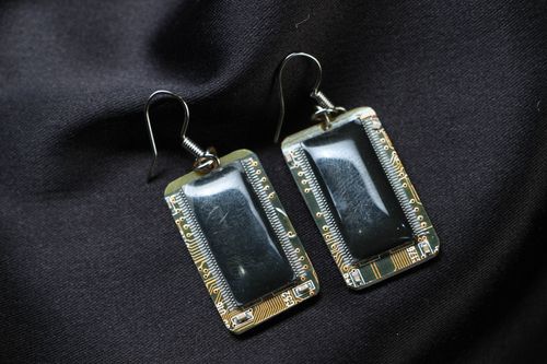 Cyberpunk earrings with microchips - MADEheart.com