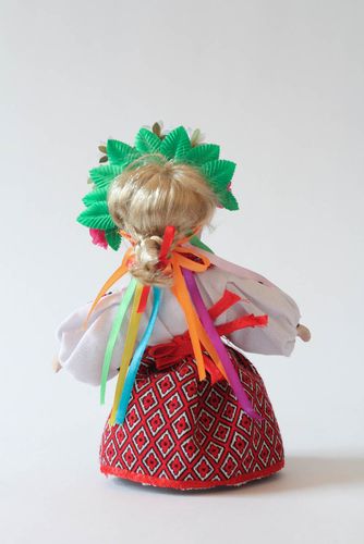 Muñeca artesanal Chica ucraniana - MADEheart.com