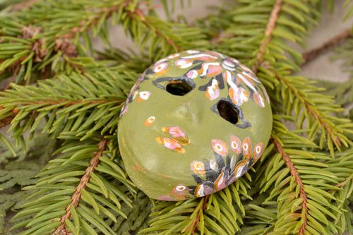 Maschera in argilla fatta a mano elemento decorativo dautore originale - MADEheart.com