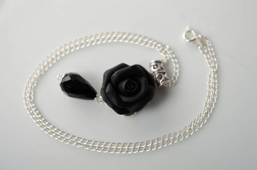 Homemade plastic pendant Black Rose - MADEheart.com