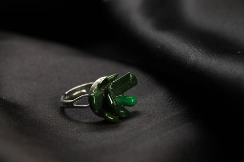 Green metal ring in cyberpunk style - MADEheart.com