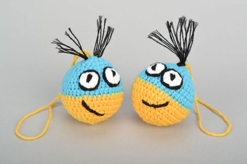 Paired crochet keychains - MADEheart.com