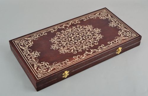 Handmade wooden backgammon - MADEheart.com