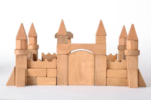Educative toy Castle - MADEheart.com
