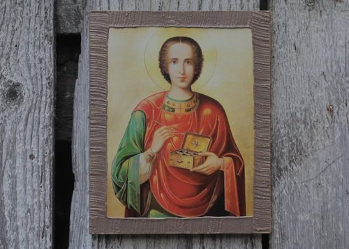 Icon Saint Panteleimon - MADEheart.com