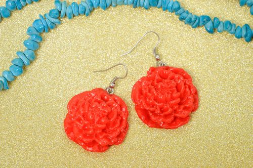 Small handmade earrings plastic flower earrings polymer clay ideas small gifts - MADEheart.com