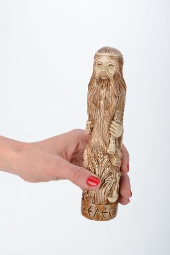 Plaster statuette Velez - MADEheart.com