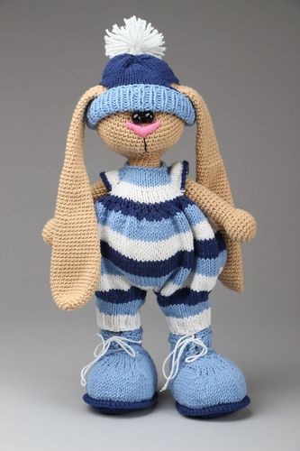 Crochet toy Rabbit - MADEheart.com