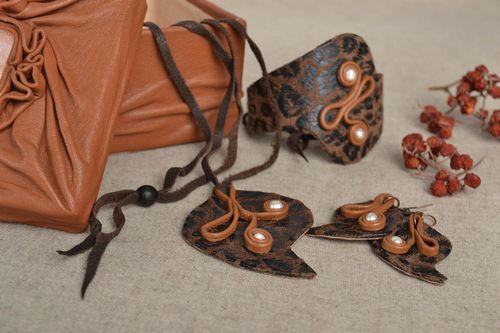 Accesorios de moda colgante hecho a mano pulsera original pendientes artesanales - MADEheart.com