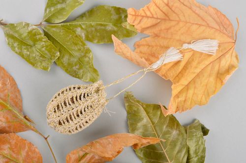 Beautiful handmade gift package crochet gift bag design packing gift ideas - MADEheart.com