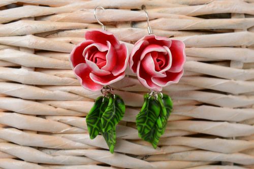 Украшение ручной работы розы серьги из полимерной глины элитная бижутерия - MADEheart.com