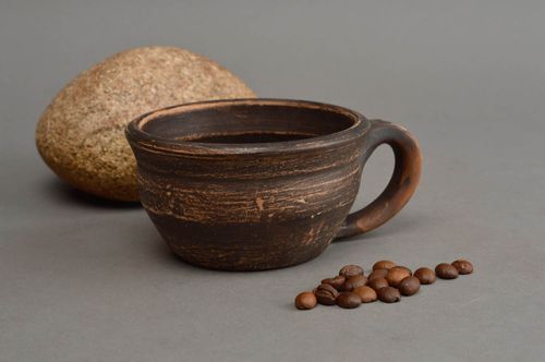 2,7 clay coffee drinking cup with handle in dark brown color  - MADEheart.com