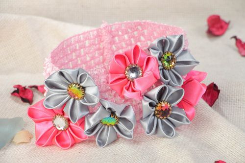 Bandeau en tissu multicolore avec fleurs fait main technique kanzashi  - MADEheart.com