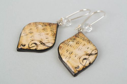 Ohrringe Anhänger aus Polymerton Decoupage Violinschlüssel - MADEheart.com