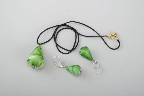 Conjunto de jóias Gota Verde - MADEheart.com