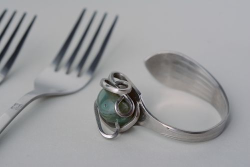 Homemade metal fork bracelet with green stone - MADEheart.com