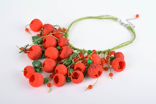 Collana in argilla polimerica fatta a mano accessorio originale con fiori - MADEheart.com