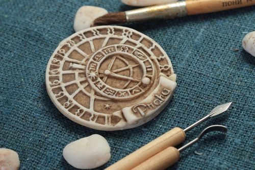 Magnet frigo fait main Aimant frigo Prague rond design beige Déco cuisine - MADEheart.com