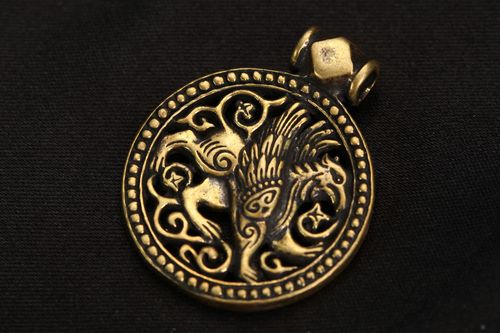 Bronze pendant Gryphon - MADEheart.com