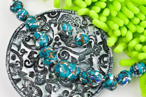 Collana e orecchini fatti a mano parure di gioielli accessori da donna - MADEheart.com