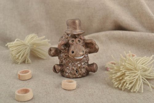 Figurine animal fait main Petite statuette en argile brebis Déco intérieur - MADEheart.com