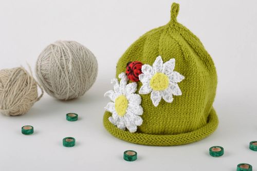 Handmade bright green hat knitted of cotton threads with chamomiles and ladybug - MADEheart.com