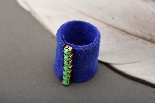 Bague en cuir Bijou fait main bleu avec strass menthe large Cadeau pour femme - MADEheart.com