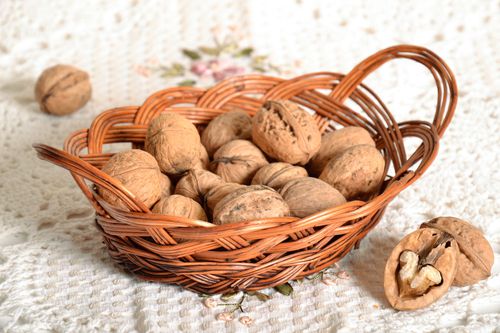 Basket for bread and cookies - MADEheart.com