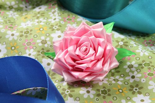 Schöne Kinder Haarspange Mädchen Haarschmuck Mode Accessoire mit Blume bunt - MADEheart.com