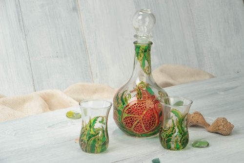 Glass wine carafe set with hand-painted pattern and two glasses 1,5 lb - MADEheart.com