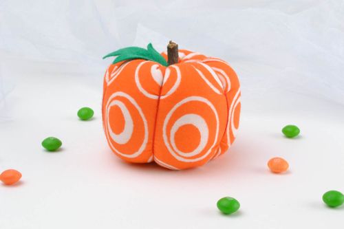 Zucca di peluche fatta a mano giocattolo di peluche decorazione di casa - MADEheart.com